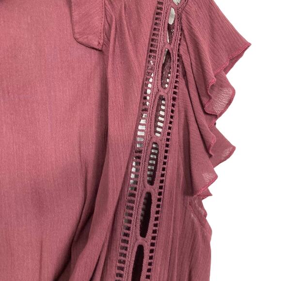 NWOT RUE21 Cardigan Cover-Up Robe Dress M Burgundy Crochet Ruffle Button Maxi - Picture 4 of 8